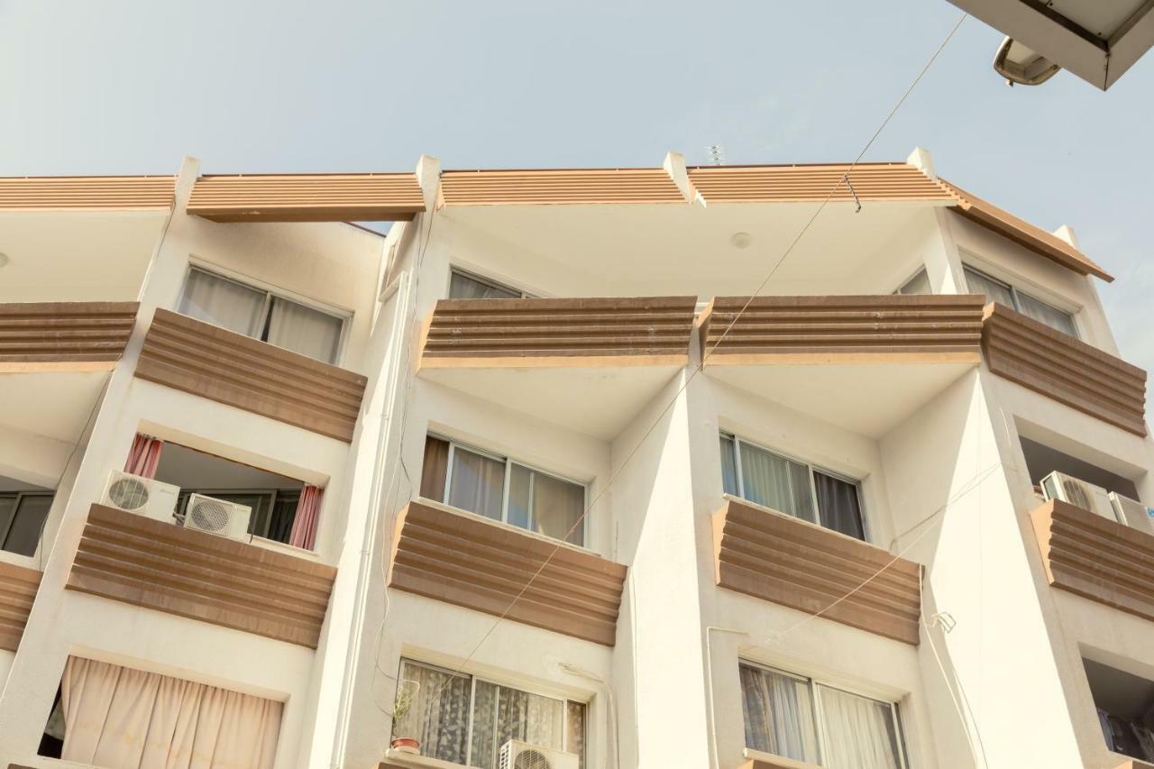 Savvas City Centre Flat ลาร์นาคา ภายนอก รูปภาพ